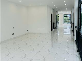 Cho thuê shophouse  122m2/sàn đã hoàn thiện cơ bản