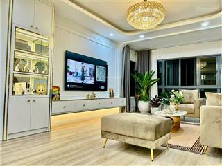 Tôi muốn bán căn hộ thống nhất complex, 122m2, 3 phòng ngủ 2vs, ban công hướng mát, đầy đủ nội thất