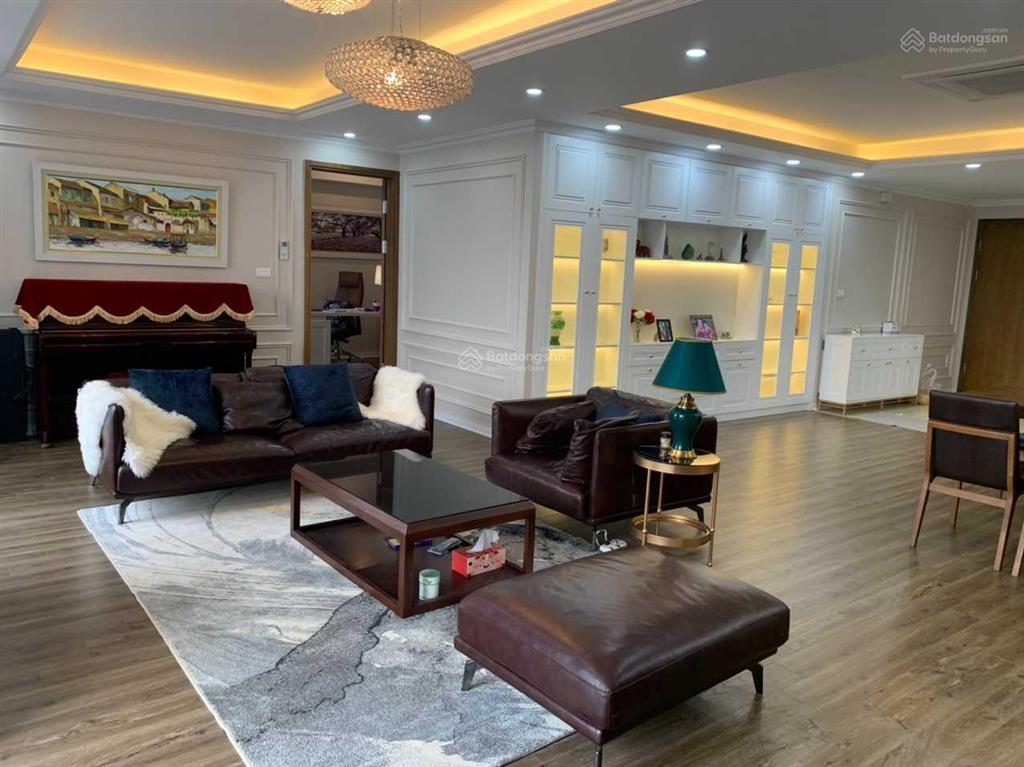 Chính chủ bán căn hộ diamond flower lê văn lương, 173m2, 3pn 2vs, full nội thất, căn góc cực thoáng