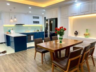 Chính chủ bán căn hộ diamond flower lê văn lương, 173m2, 3pn 2vs, full nội thất, căn góc cực thoáng