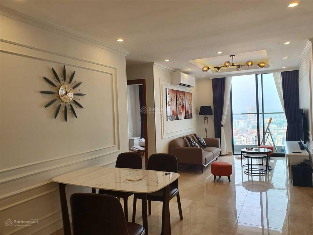 Chính chủ bán căn 90 nguyễn tuân, 70m2, thiết kế 2 phòng ngủ 2 vệ sinh, nội thất đầy đủ, tầng trung