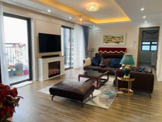 Chính chủ bán căn hộ diamond flower lê văn lương, 173m2, 4pn 2vs, full nội thất, căn góc cực thoáng