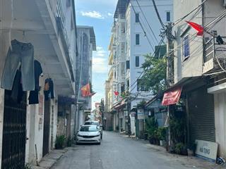 Nhỉnh 2 tỷ có ngay lô do nha view hồ 75m2 mặt tiền 5.2m cạnh kđt kim chân thông ra quốc lộ 18