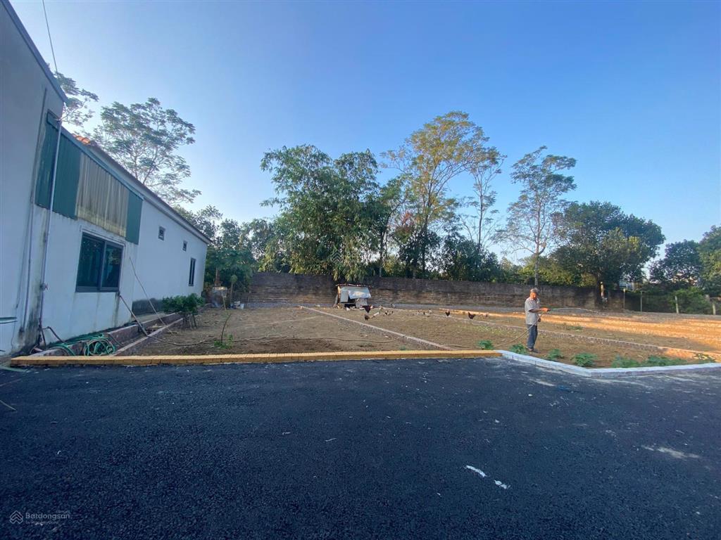 100m sát cnc hoà lạc giá chỉ có 2,1 tỷ. đường ô tô vào tận đất.