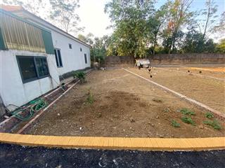 100m sát cnc hoà lạc giá chỉ có 2,1 tỷ. đường ô tô vào tận đất.