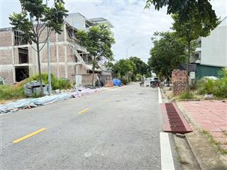 Bán lô btsl 203m2 kđt nam vĩnh yên đối diện dự án vinhomes