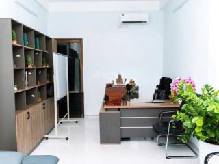 Nhà mới xây đường trương công định  dt 8.2x15m  8 lầu  giá 175 triệu  có thang máy