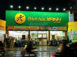 Cần bán nhà mt bạch đằng, p24, bình thạnh dt 12x32m, dtcn 381m2  hđt 165tr/tháng  giá 65 tỷ