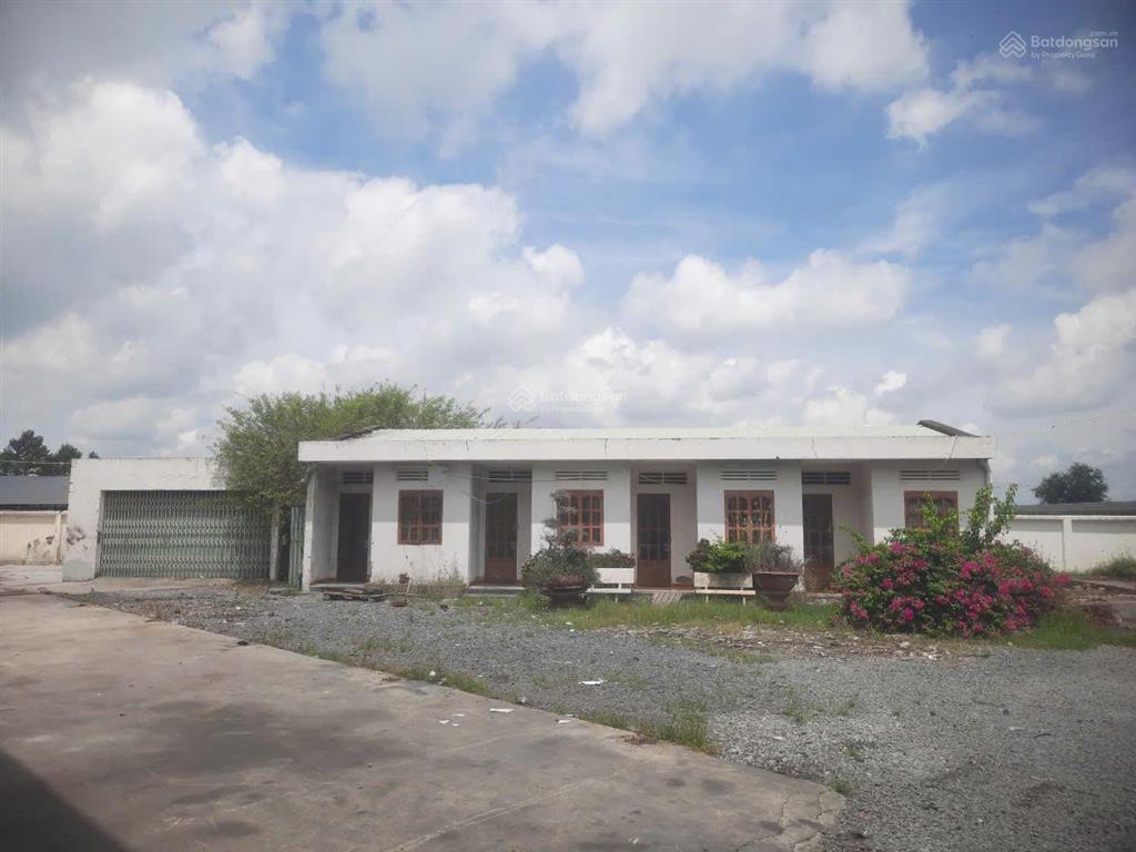 Cho thuê kho xưởng 2.100m2 cần giuộc. hệ thống pccc, điện bình sản xuất