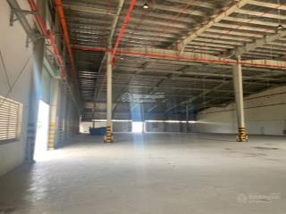 Cho thuê kho xưởng 2.300m2 quận 8. hệ thống pccc tự động