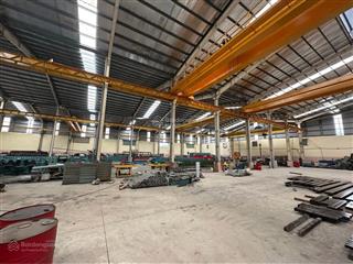 Cho thuê xưởng sản xuất 5.000m2 bến lức. có sẵn pa lăng, cẩu trục