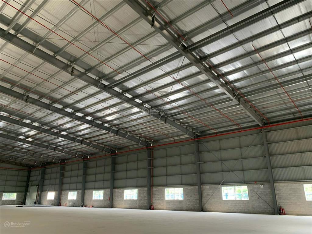 Kho xưởng 2.500m2 khu công nghiệp cần giuộc. tiếp nhận đa ngành nghề