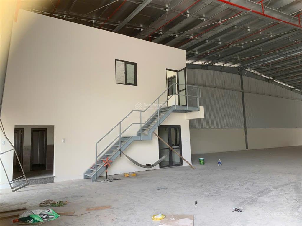 Kho xưởng 1.000m2 khu công nghiệp lê minh xuân. tiếp nhận nhiều nghành nghề