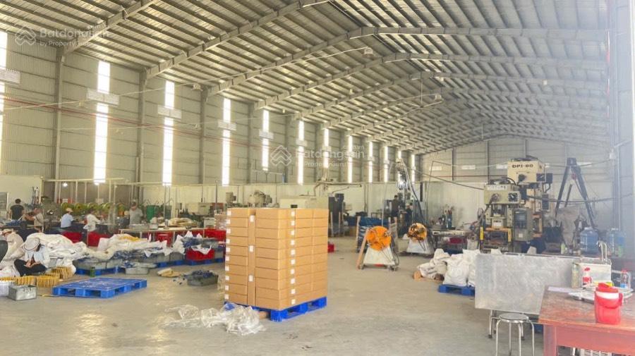 Cho thuê kho xưởng 3.300m2, kv 5.600m2, hệ thống pccc tự động