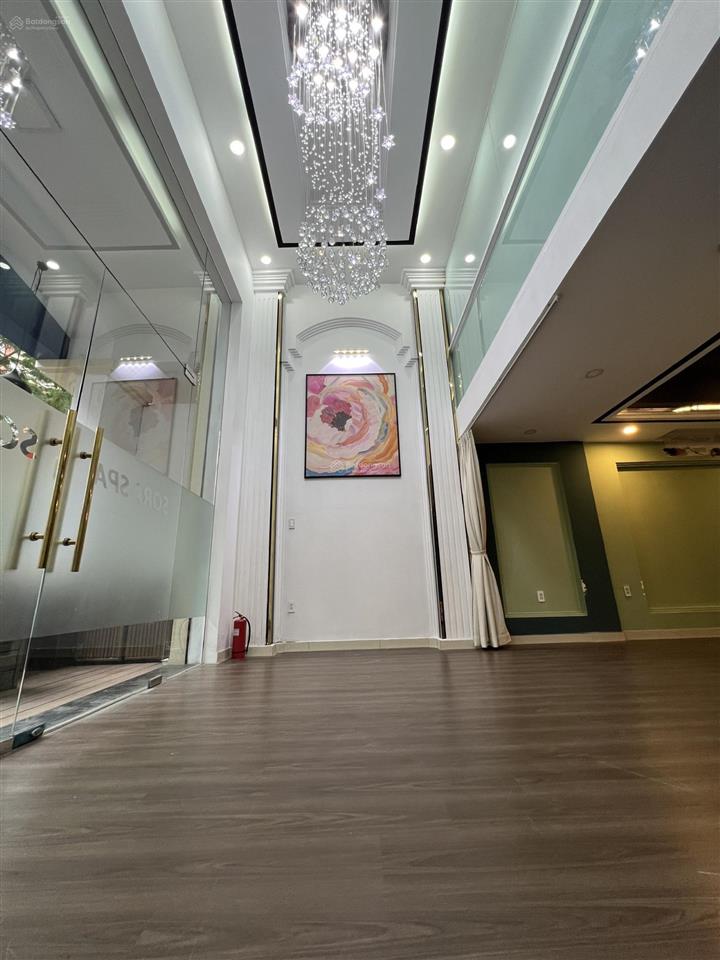 Cho thuê nhà phố 12 hưng phước 4, ngang 6m, 1 trệt lửng 3 lầu, có thang máy, 61tr/th