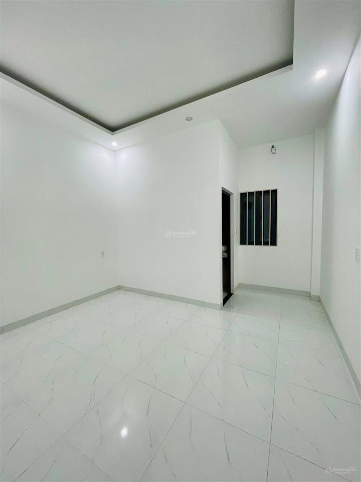 Cơ hội hiếm! nhà 3 tầng gần đỗ xuân hợp, giá chỉ 6,x tỷ