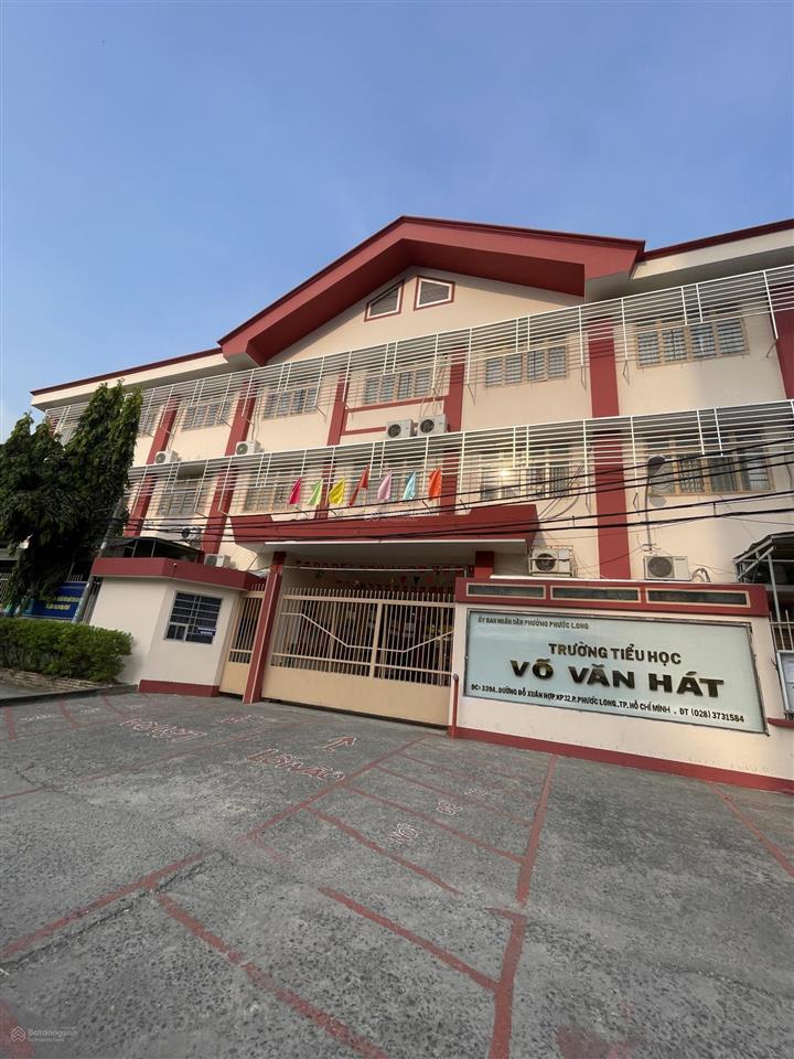 Nhà 3 tầng phước long b gần dương đình hội cách mặt tiền 30m  70m2 chỉ hơn 5 tỷ