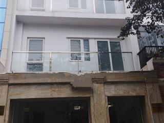 Cho thuê biệt thự tại nam trung yên, đối diện công viên, view cực thoáng, oto xe máy để thoái mái