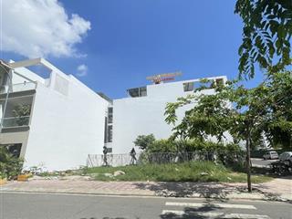 171 m2 giá bán 77tr/m2 (13.16 tỷ) lô góc 2 tiền đường 13m siêu đẹp ngay tt kđt lê hồng phong ii, nt