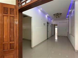 Cần bán nhà 120 m2, ngang 6m, đường 13m, hướng đông nam giá 3.8 tỷ cách coopmart 3,5km
