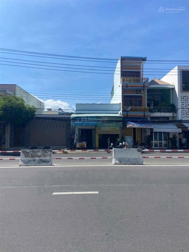 Bán nhà cấp 4, 98 m2 mặt tiền đường lê hồng phong chiều ngang 6,32m giá 7.5 tỷ nam nha trang
