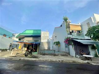 Bán đất mặt tiền đường nguyễn địa lô 70.3 m2 ngang 5,75m giá 4.2 tỷ gần công v, trường, chợ và biển