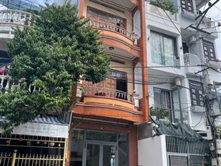 Bán nhà 4 tầng mặt tiền đường chu văn an 68.4 m2 giá 11 tỷ gần chợ, bãi tắm phường nam nha trang