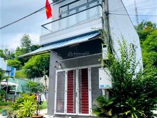Bán nhà 2 tầng cách biển chỉ vài chục mét 52 m2 (ngang 4m) giá 7,7 tỷ nhà mới vào ở ngaynha trang!