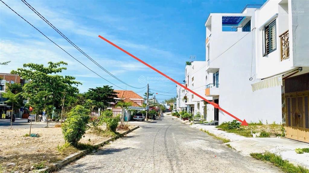 Bán đất đường võ văn dũng 73,2 m2, đường 1 giá 4,9 tỷ gần biển, phường bắc nha trang!