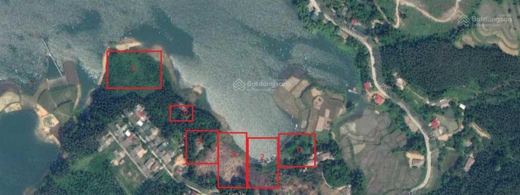 Bán toàn bộ 9 đảo hồ thác bà + 10 lô đất bám hồ thác bà có 4 sổ thổ cư (1000m2) + 20.000 cln bám hồ