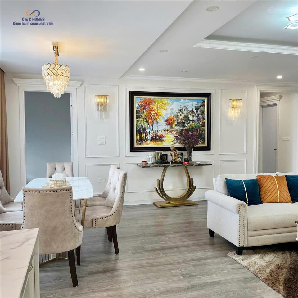 Bán căn 4 ngủ rộng 153,2m2 giá chỉ 13,3tỷ bao phí toà amber riverside 622 minh khai cạnh times city