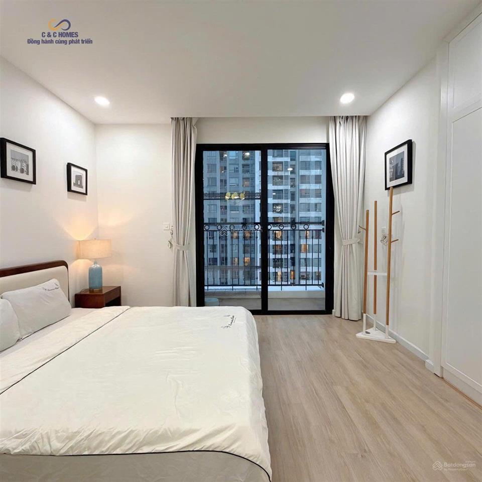 Bán 1 ngủ times tòa t08 view nhạc nước  cầu vĩnh tuy thoáng giá chỉ 5,650 tỷ rẻ nhất thị trường