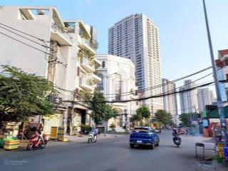 Chính chủ 1 đời. đường trần xuân soạn. quận 7 ngang khủng 6.3 x 20. sổ vuông chuẩn pháp lí 12.5 tỷ