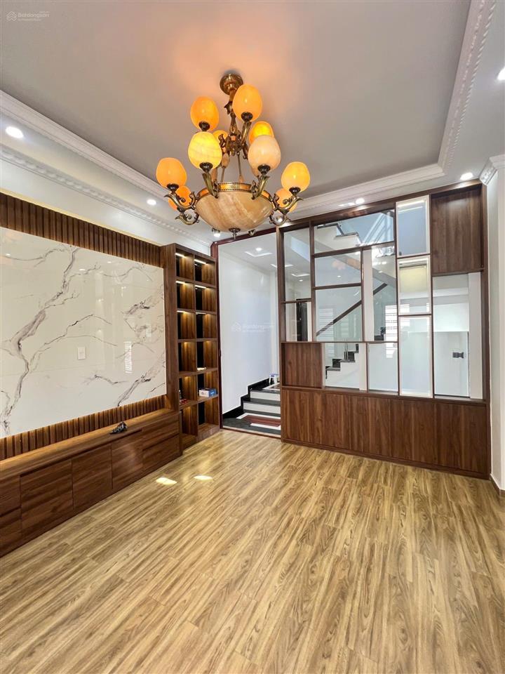 Nhà gara ô tô mặt đường 203 cái tắt, an đồng, an dương, hải phòng ngay cầu vượt cơ điện