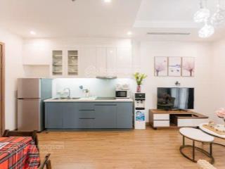 Chính chủ cần bán 2n 1wc full đồ nội thất xịn sổ đỏ lâu dài tại vinhomes greenbay. 0983 118 ***