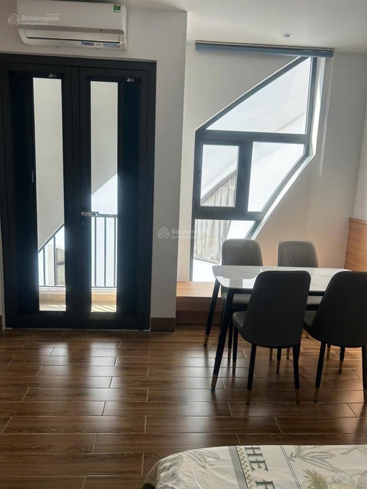 Bán nhà đường vành đai 2, đối diện sungroup ngang 8m, chỉ 29 tỷ, giá thuê full 10 phòng 90 tr/tháng