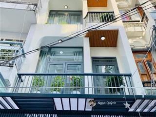 Nhà bán chính chủ giá 2 tỷ 300 đường hồng bàng p1 quận 11. sổ riêng dt 62m2.  0902 631 *** quỳnh