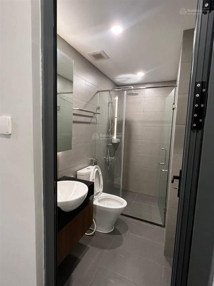 Cần bán căn hộ chung cư vĩnh hội 2 pn, 2wc, có nội thất, giá 6tỷ3.  0948 032 ***