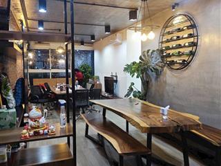 Cần bán căn hộ cộng hoà garden tân bình, 3pn 2wc 97m2, có đầy đủ nội thất.  0948 032 ***