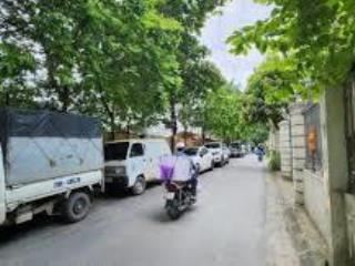 Bán 100m2 đất  mặt ngõ  Nguyễn Phong Sắc , mt 6m, 2 mặt ngõ ô tô tránh, dừng đỗ