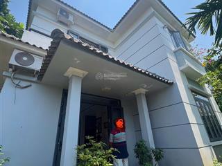 Bán biệt thự vườn lô góc 2 mặt tiền sát ngay trung tâm nha trang