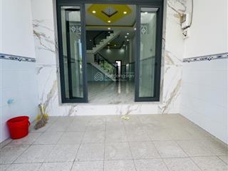 Nhà đẹp 2 tầng sân rộng  gần mt/ hxh nguyễn thị thập  chợ tân mỹ  4x11m cách lottemart chỉ 300m
