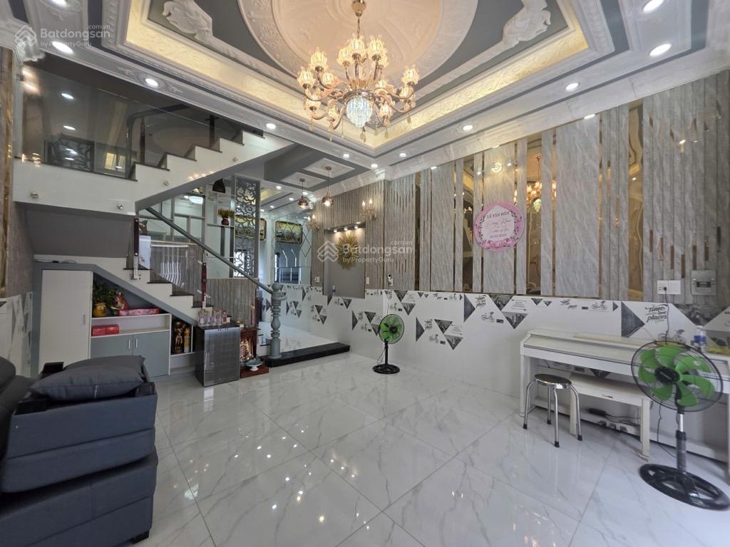 Hiếm ! nhà 2 tầng/ hxh quay đầu gần mt nguyễn thị thập sát chợ tân mỹ 4.5x 14 m tặng hết n thất