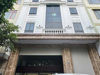 Cao bá quát  ba đình. siêu phẩm building tuyệt đẹp cực hiếm đẳng cấp thượng lưu. chủ cần bán gấp ạ