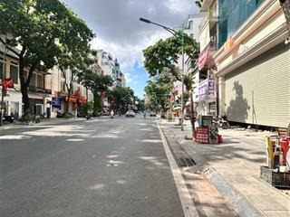 Phố huế nhà diện tích rộng mặt tiền siêu khủng, vị trí siêu đắc địa. xây toà văn phòng đẹp đẳng cấp