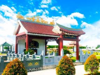 Mộ gia tộc nghĩa trang bình an  gia đình cần bán lại giá 1.4tỷ vị trí đẹp sát chùa 0906 268 ***
