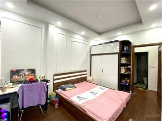 Bán nhà trích sài, ngõ thẳng hồ tây, an sinh đẳng cấp, gần nhà hàng, bãi gửi xe, giá chỉ 8 tỷ