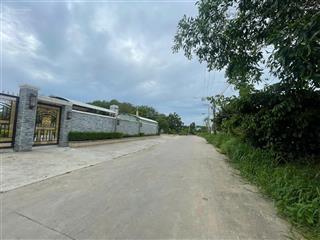 Bán đất phú chánh, tân uyên, bình dương. diện tích 37x142m nở hậu 41 tổng 5548m2 có 600m2 thổ cư