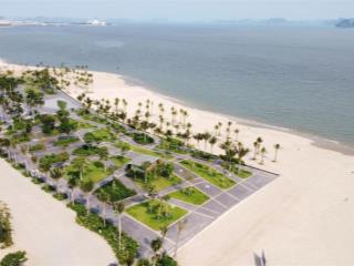 2 ngủ góc vip tầng cao  71m2 view biển