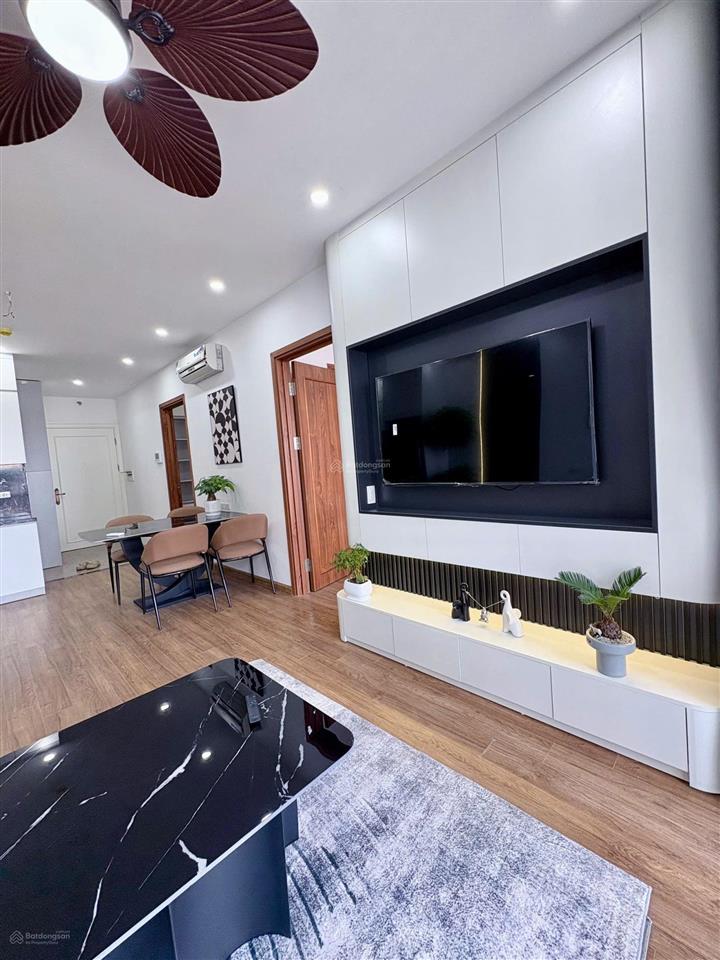 Giá tốt nhất toàn kđt thành phố giao lưu  64m2 chỉ 4,99 tỷ đang cho thuê dòng tiền 10tr/m2